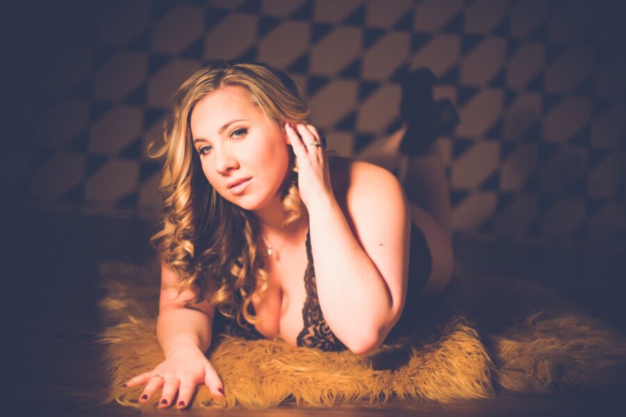 Free porn pics of Boudoir for BBW blonde 13 of 68 pics