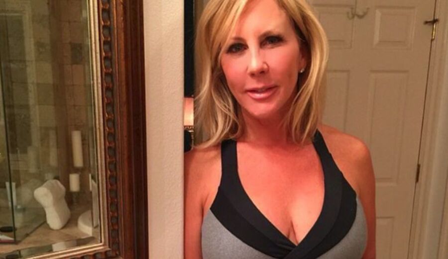 Free porn pics of Real Housewives That I Want To Fuck : Vicki Gunvalson 23 of 38 pics