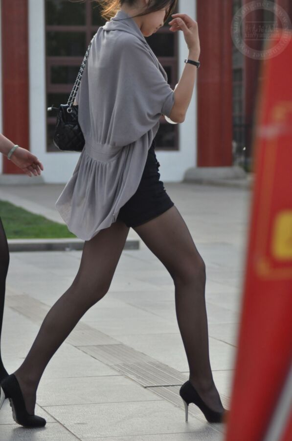 Free porn pics of Candid Chinese Girls in Pantyhose 17 of 35 pics
