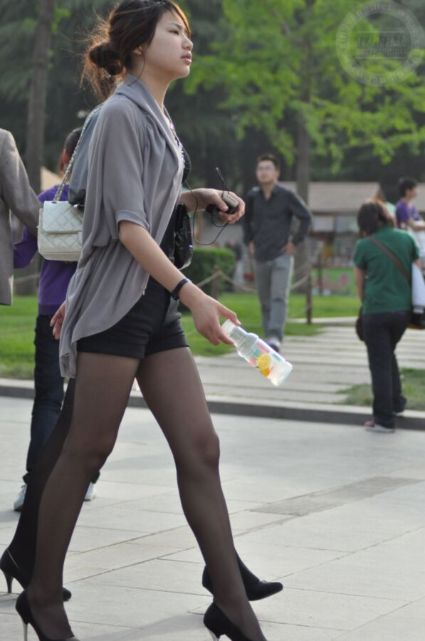 Free porn pics of Candid Chinese Girls in Pantyhose 12 of 35 pics