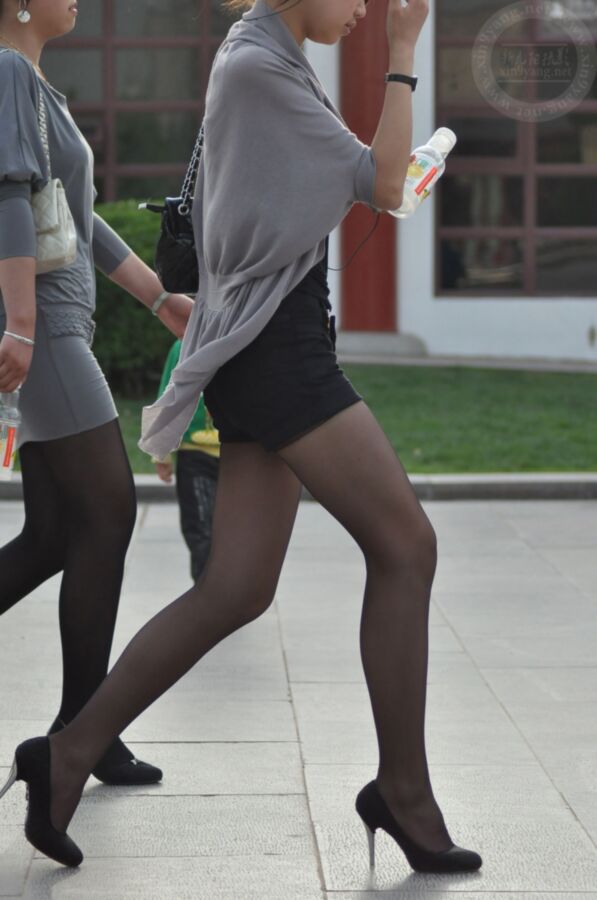 Free porn pics of Candid Chinese Girls in Pantyhose 14 of 35 pics