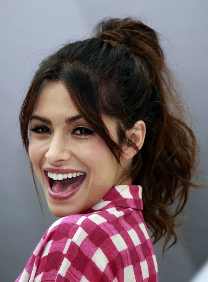 Free porn pics of Sarah Shahi - Sexy smile 12 of 114 pics