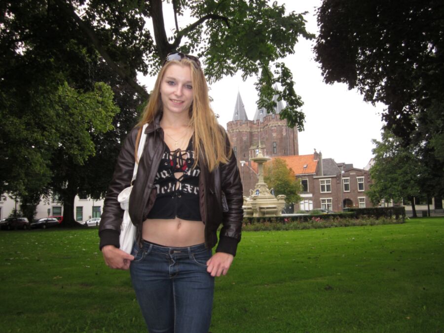 Free porn pics of Nederlands sletje Zwolle 2 of 28 pics