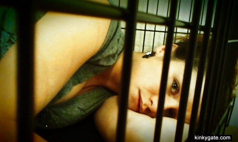 Free porn pics of Amateur Slaves locked up in cages 11 of 23 pics