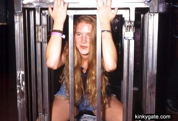Free porn pics of Amateur Slaves locked up in cages 15 of 23 pics