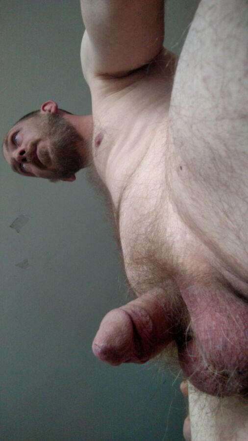 Free porn pics of Amateur Guy Nude Viewed From Below 13 of 14 pics