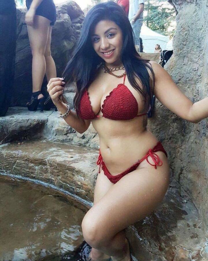 Free porn pics of Latinas, boobs and butts 8 of 20 pics