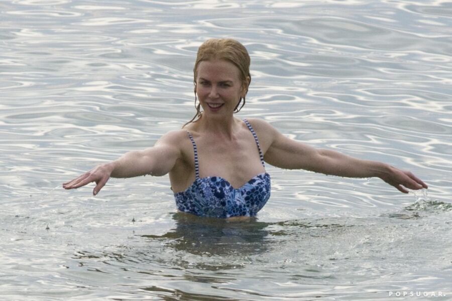 Free porn pics of Nicole Kidman - Bikini 3 of 12 pics