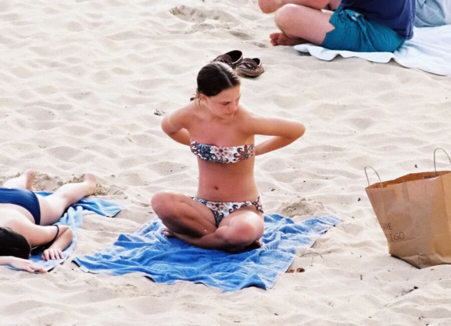 Free porn pics of Natalie Portman - Bikini then Topless 14 of 28 pics