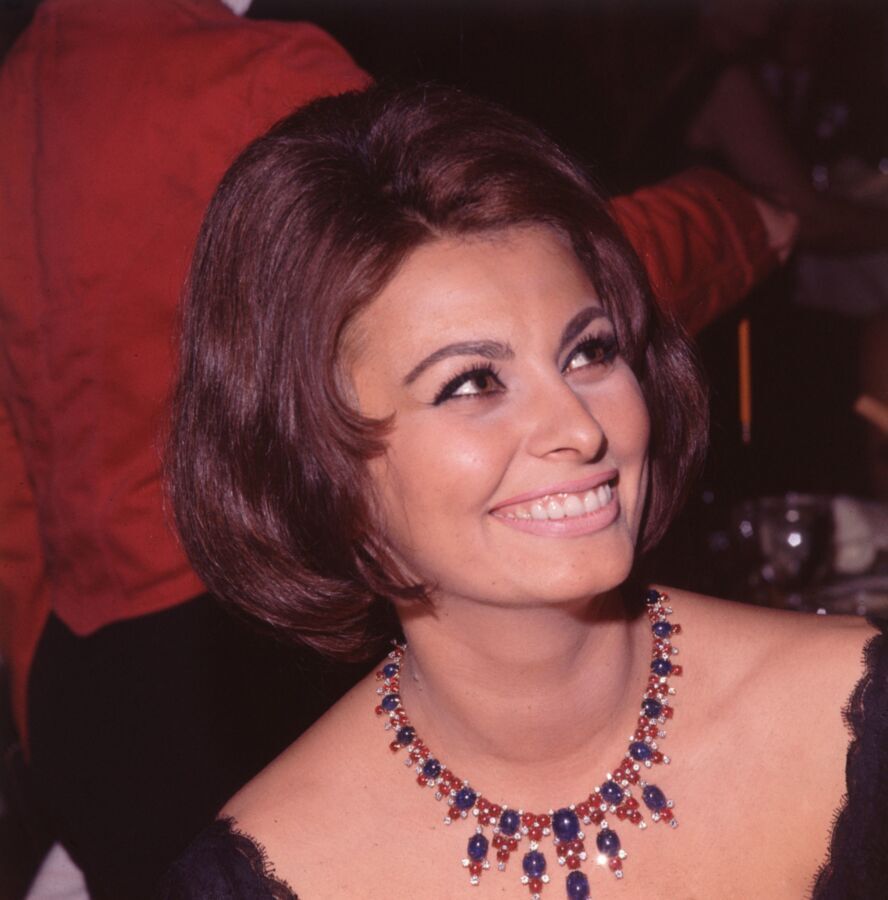 Free porn pics of Retro beauty Sophia Loren 5 of 167 pics