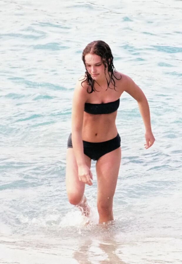 Free porn pics of Natalie Portman - Black Bikini 9 of 15 pics