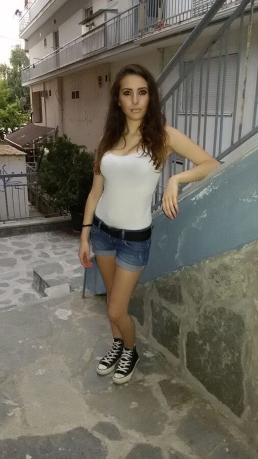 Another greek slut doin a threesome 2