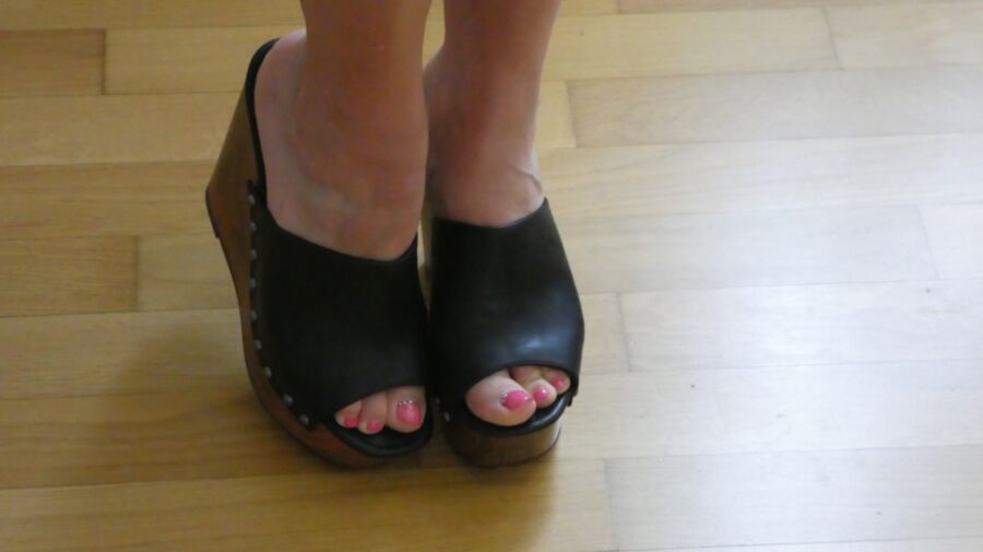 Free porn pics of new shoes from my subby hubby 3 of 14 pics