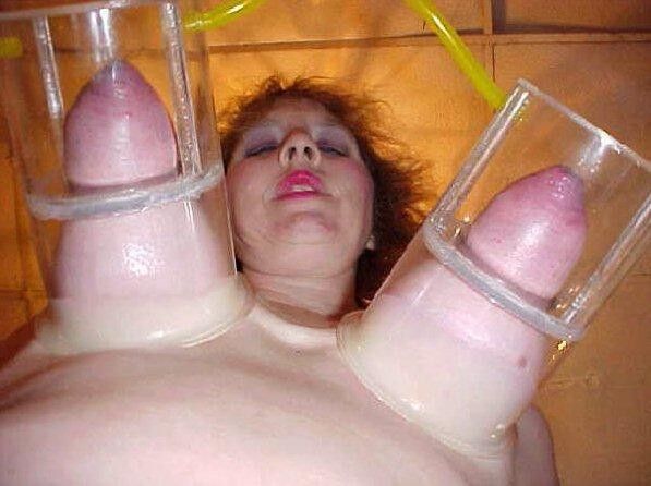 Vacuum Tits 65