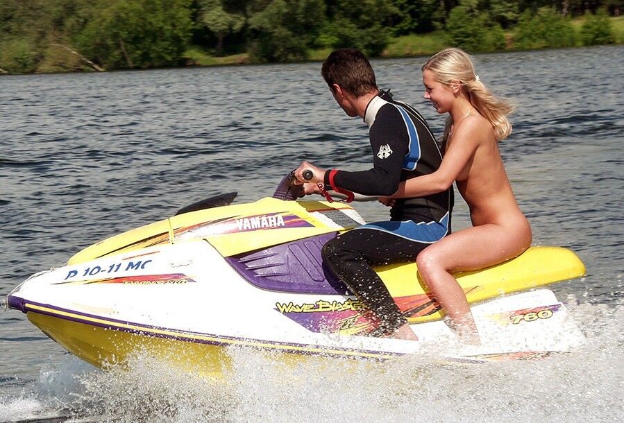 Free porn pics of WaterSports! 2 of 40 pics