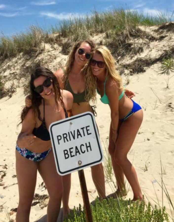 Free porn pics of Which girl do do you keep on the beach? 7 of 26 pics