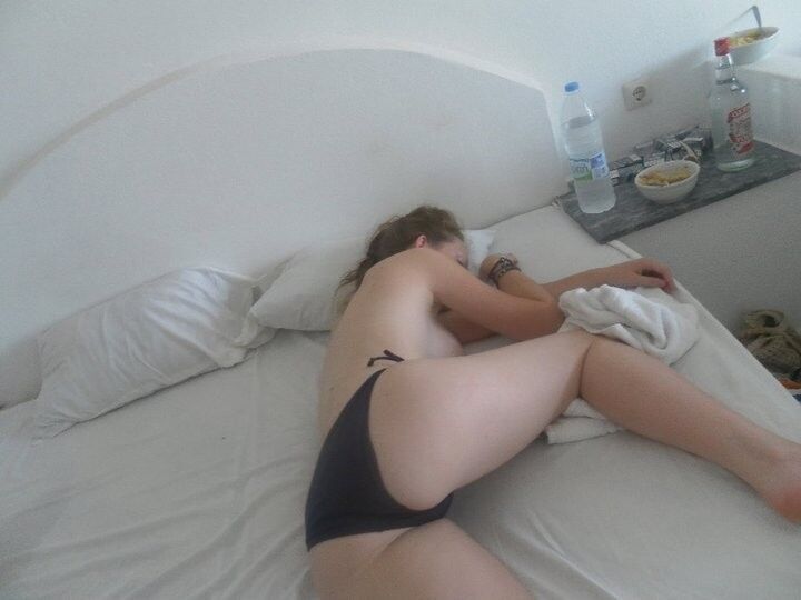 Free porn pics of Drunk, Passed-Out, Asleep 23 of 203 pics