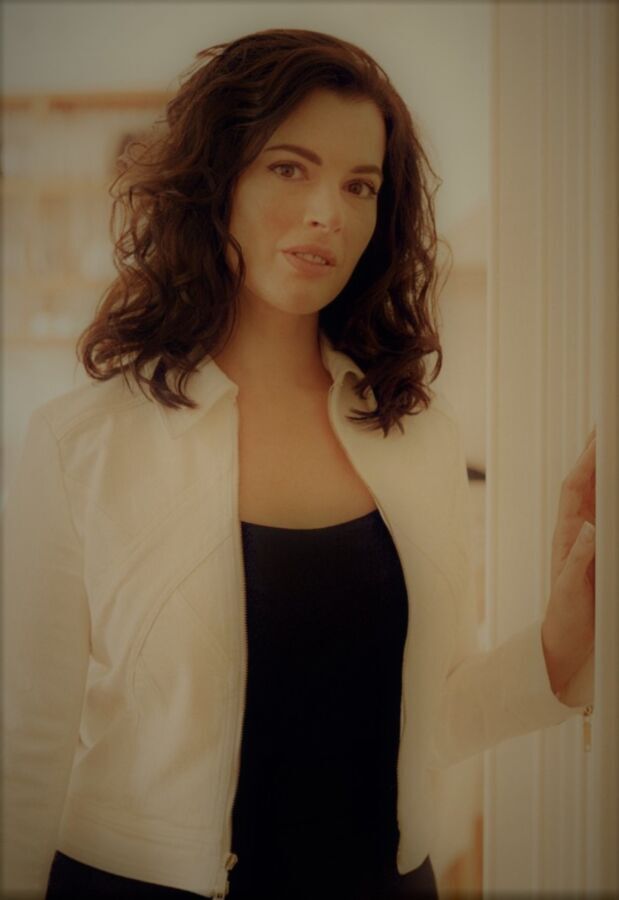 Free porn pics of Beautiful Nigella 6 of 14 pics