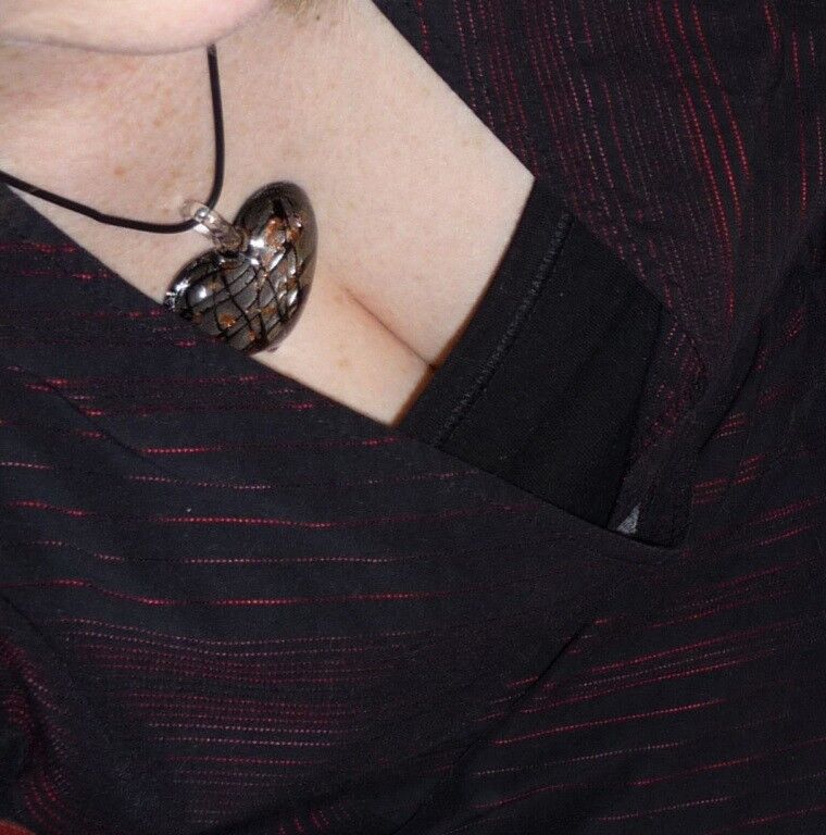 Free porn pics of Sexy SLUTS Cleavage 12 of 26 pics