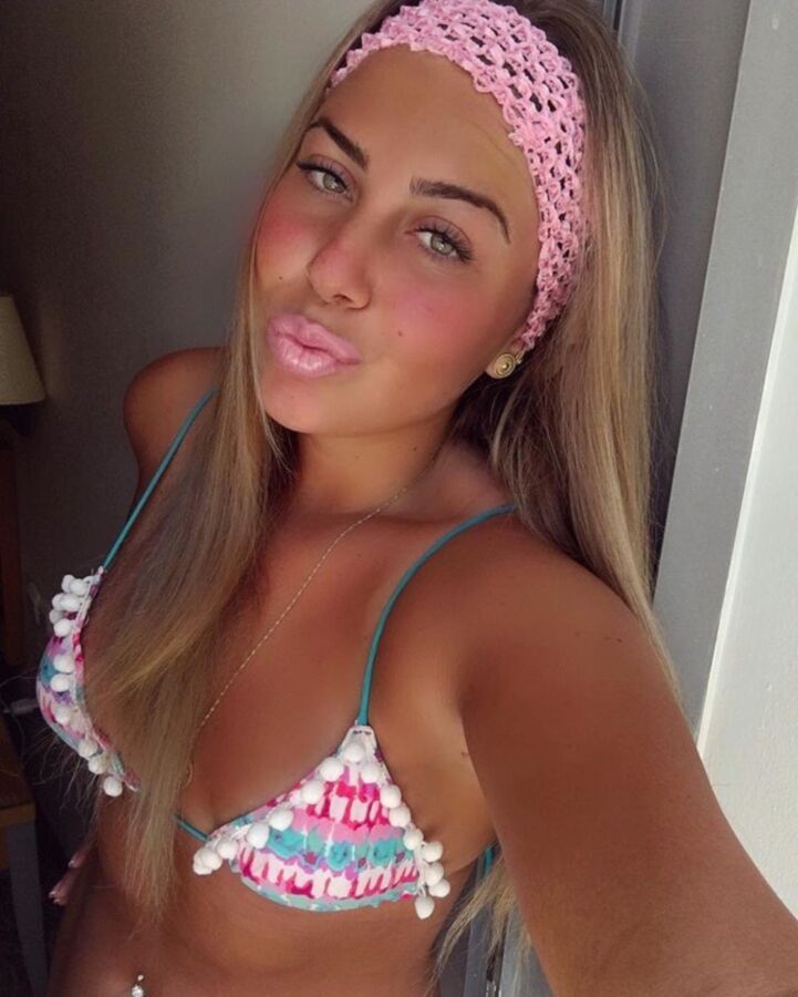 Free porn pics of Gal - Stunning Chubby Israeli Girl NN 6 of 25 pics