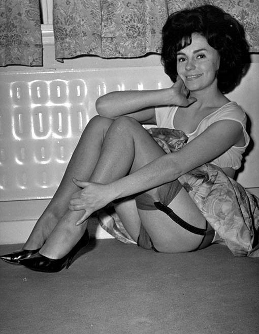 Free porn pics of UK Vintage Stockings Model Ros Stuart 8 of 137 pics