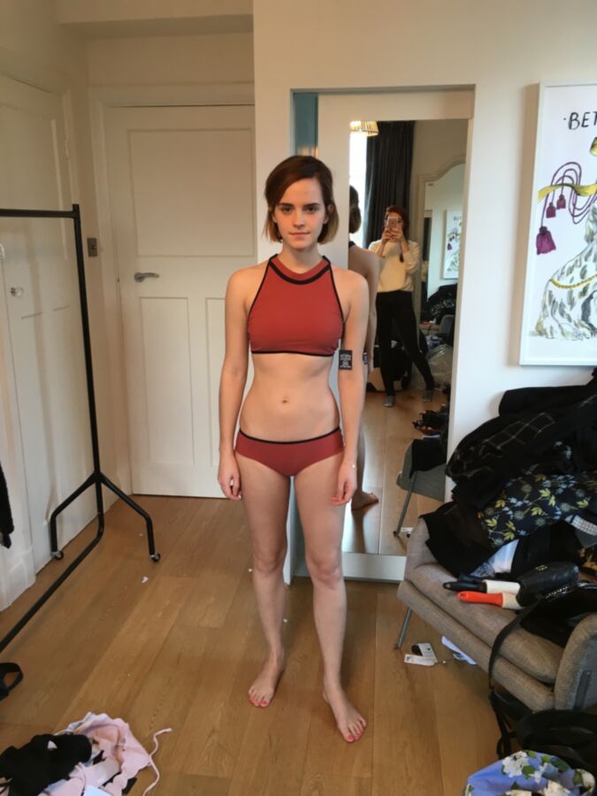 Free porn pics of Emma Watson. Real photos. 7 of 13 pics