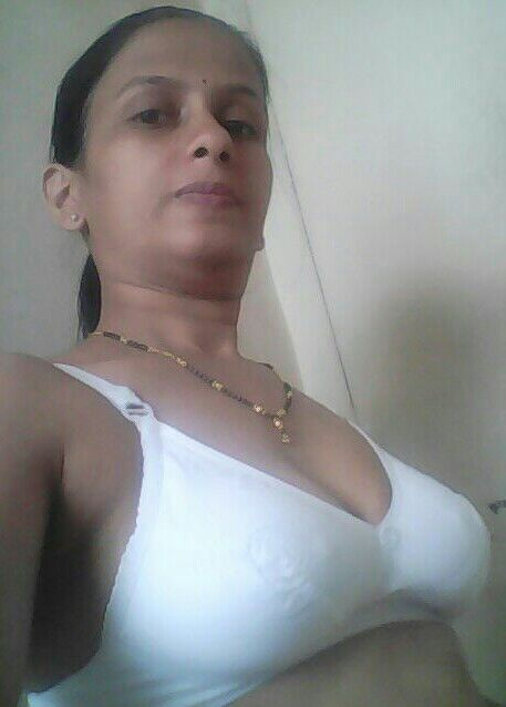 Free porn pics of Indian Aunty In Bra 4 of 9 pics