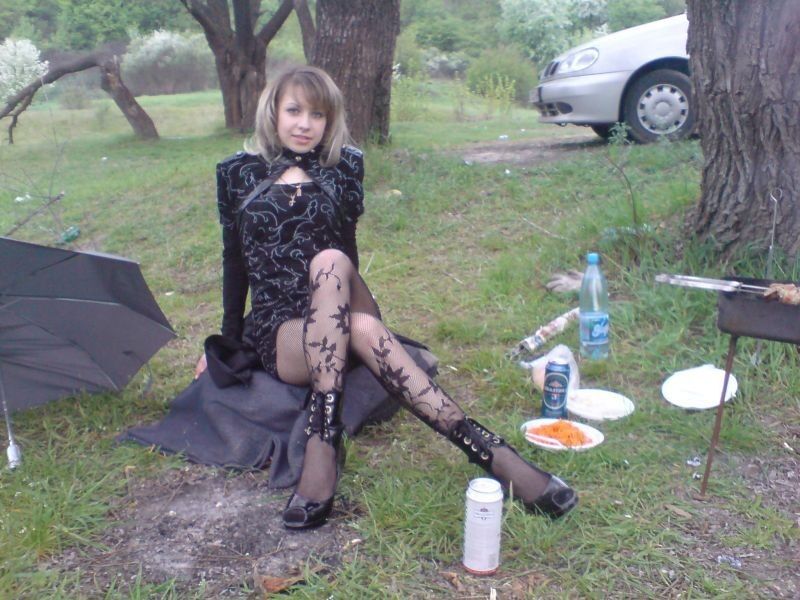 Free porn pics of Russian girl at a picnic 2 of 19 pics
