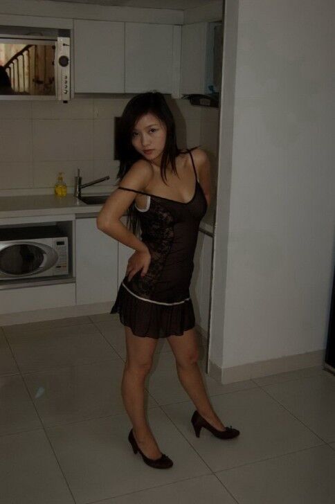 Free porn pics of Ma copine de Singapour 17 of 62 pics