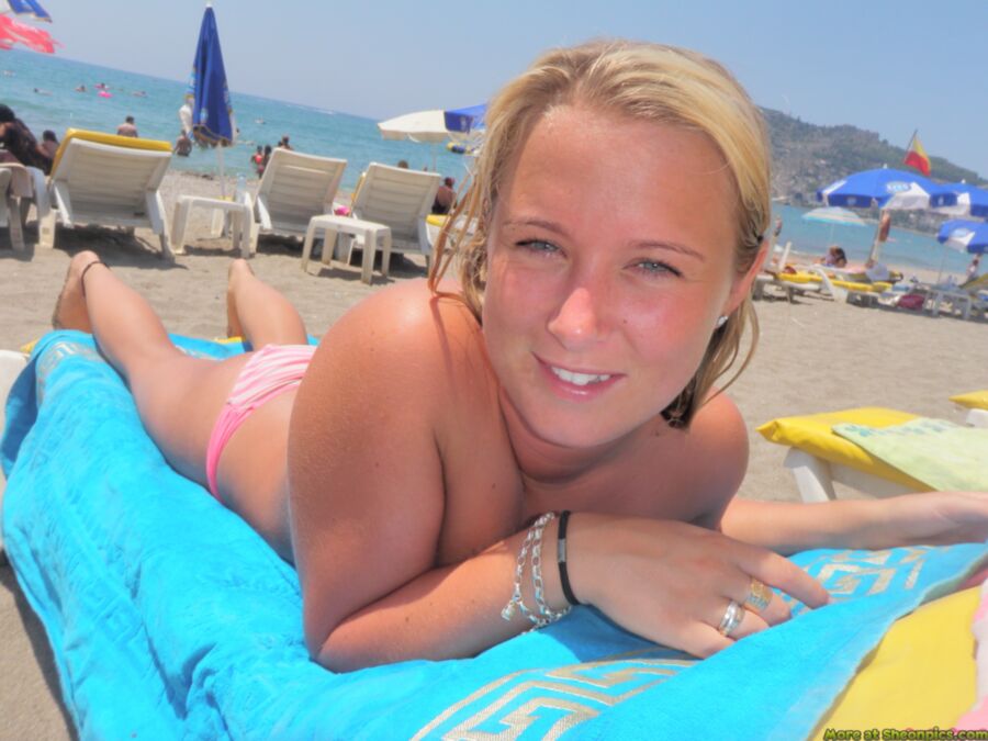 Free porn pics of Sexy Amateur Blonde on Vacation 10 of 12 pics