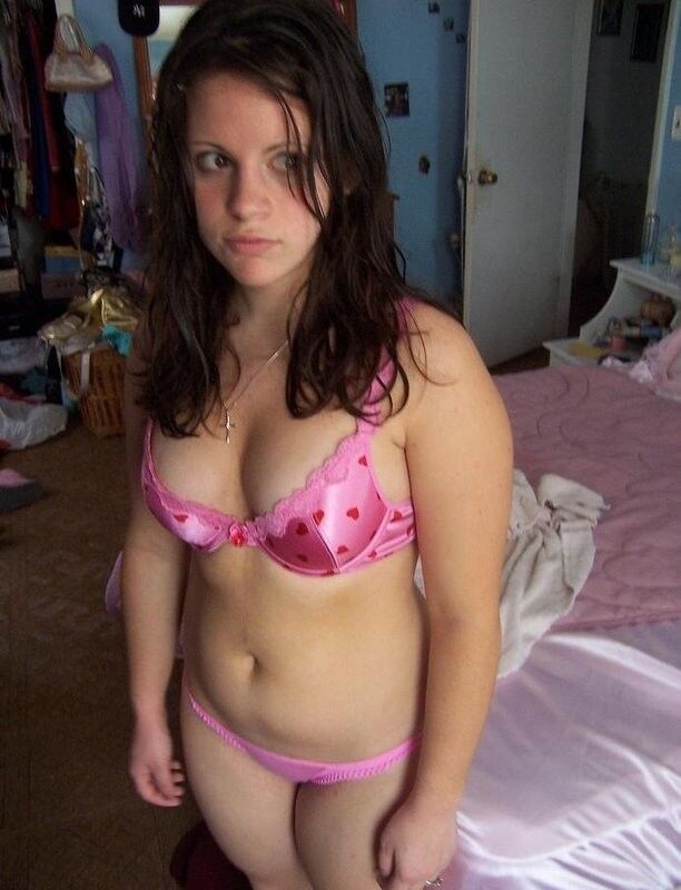 Free porn pics of Sexy Amateur Brunette Teen (NN) 16 of 23 pics