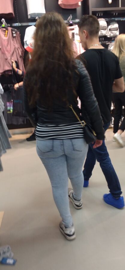 Free porn pics of creepshot phat ass  10 of 32 pics