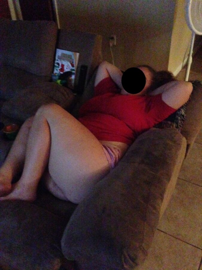 Free porn pics of Drunk, Passed out, and waiting for that Gangbang! 4 of 12 pics