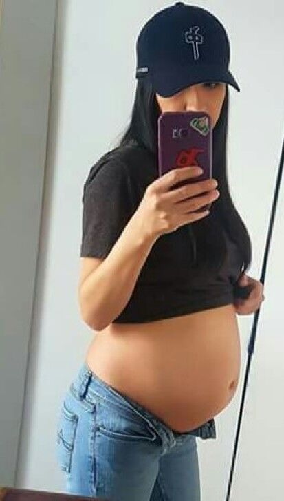 Free porn pics of I wanna watch you use my pregnant sister Audrey anyway you like 8 of 11 pics