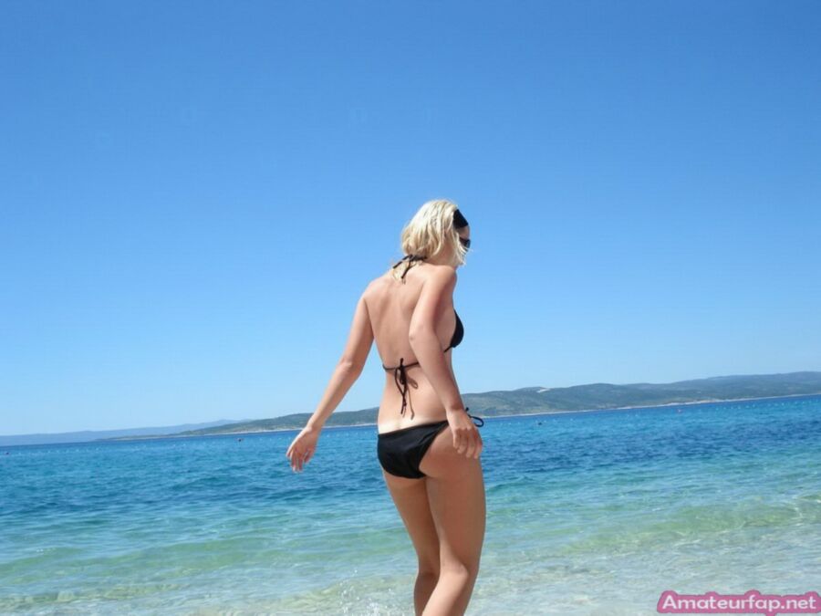 Free porn pics of Blonde German Teen Makes Hot Nude Pictures On The Beach 9 of 41 pics
