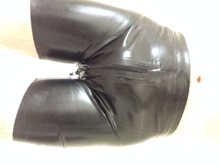 Free porn pics of Rubber pants 1 of 16 pics