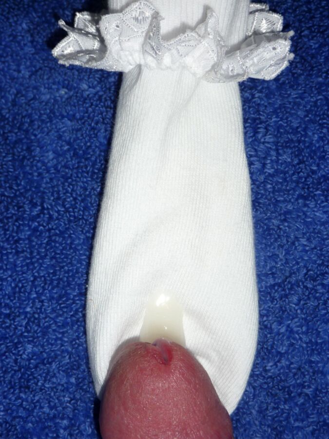 Free porn pics of Cummed socks from Daisy 7 of 11 pics