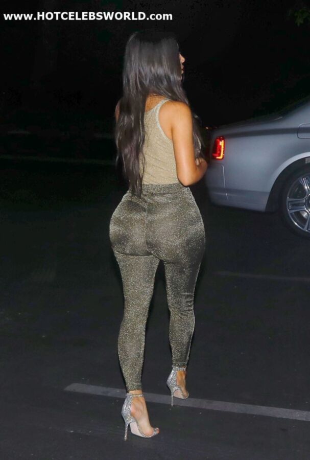 Free porn pics of Kim Kardashian ass and boobs in see through dress 3 of 11 pics