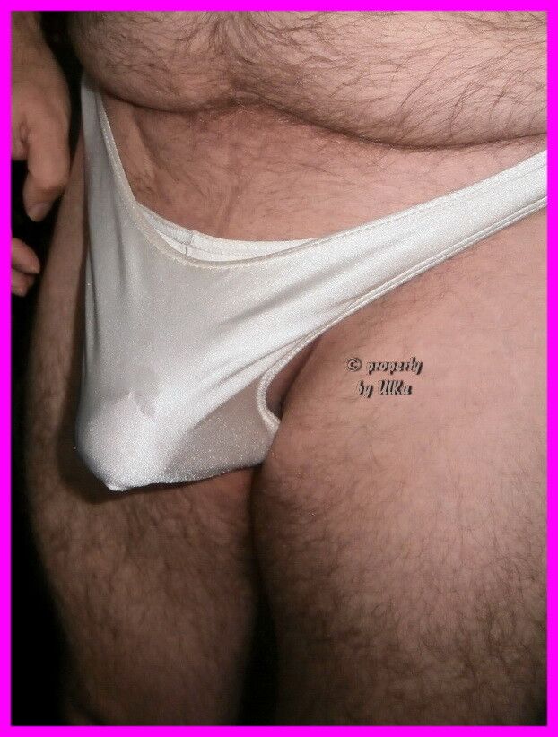 Free porn pics of Crossdressing Bulges, Panties Beulen 9 of 12 pics
