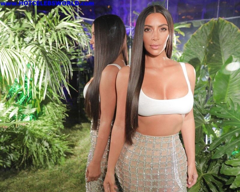 Free porn pics of Kim Kardashian Sexy Cleavage at a Boutique Opening 5 of 30 pics