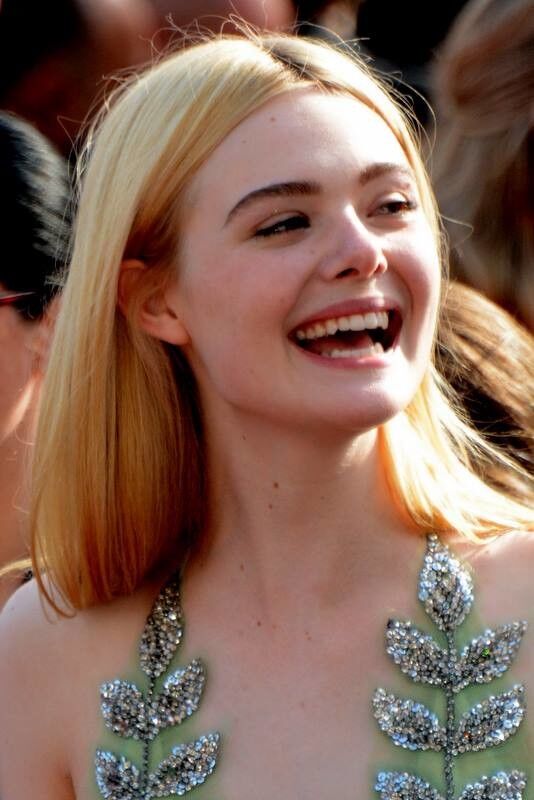 Free porn pics of Elle Fanning Gallery  13 of 27 pics