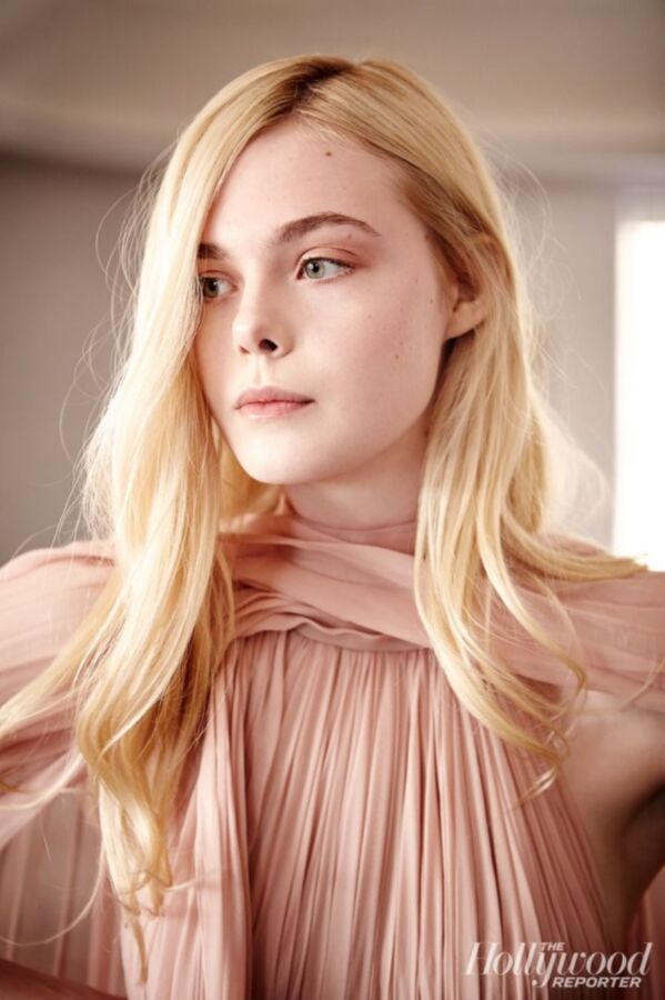 Free porn pics of Elle Fanning Gallery  24 of 27 pics