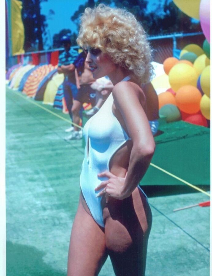 Free porn pics of Judy Landers - Sexy Hot 3 of 16 pics