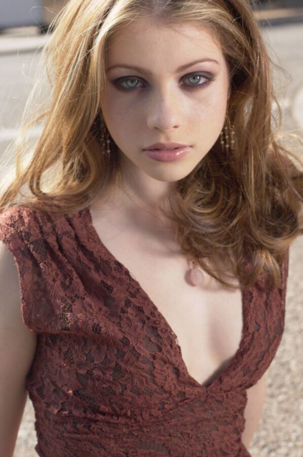 Free porn pics of Hmmm ....Michelle Trachtenberg 15 of 24 pics