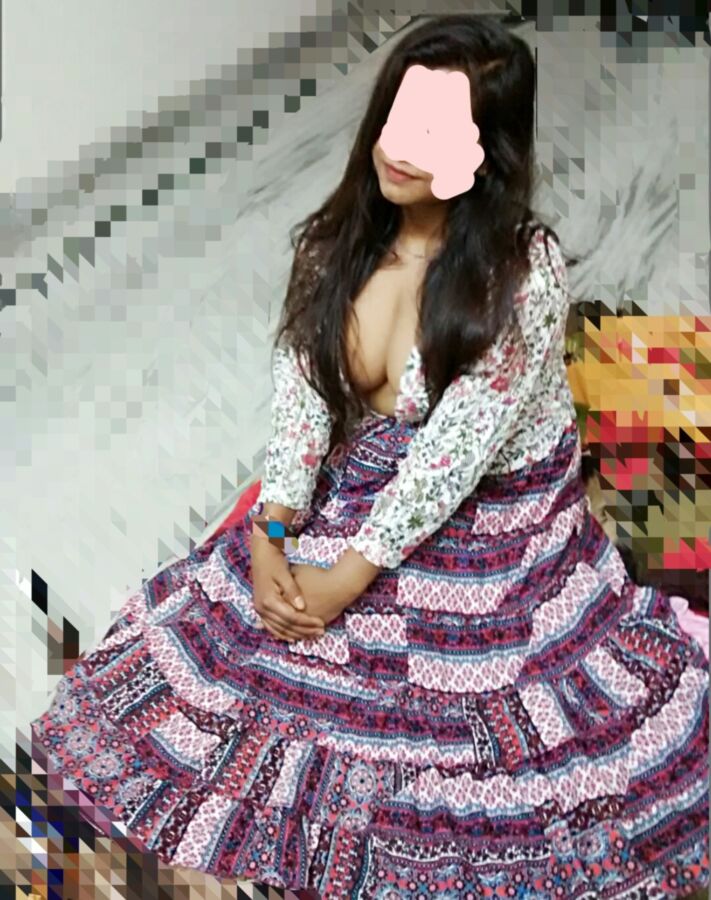 Free porn pics of Indian Wife Nalini 19 of 61 pics