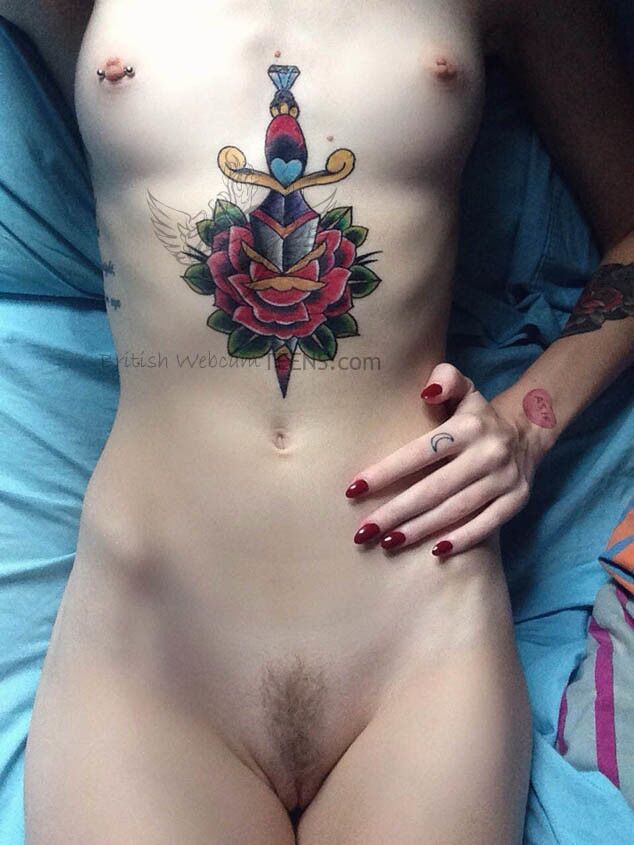Free porn pics of Tattooed emo naked selfies - hipster has fun with her anal tail  13 of 21 pics