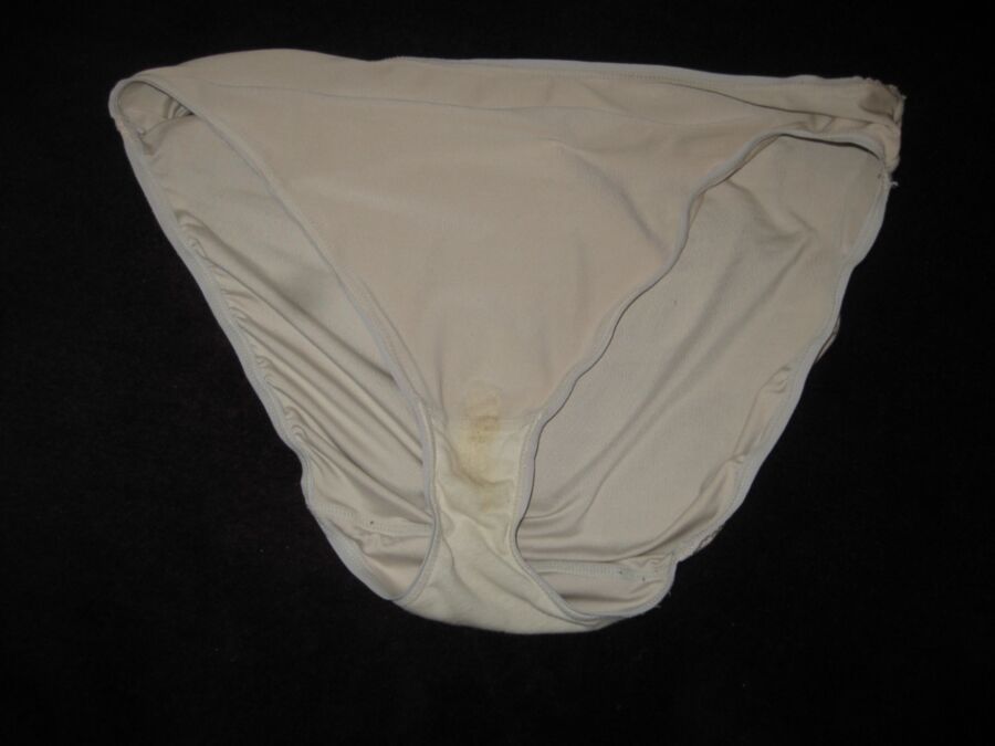 Free porn pics of another set of dirty knickers from my wife... 5 of 24 pics