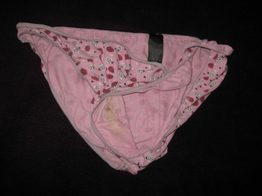 Free porn pics of another set of dirty knickers from my wife... 1 of 24 pics