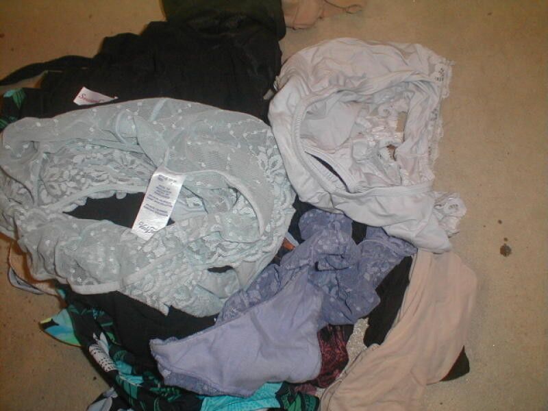Free porn pics of Her clothes in the laundry 23 of 30 pics