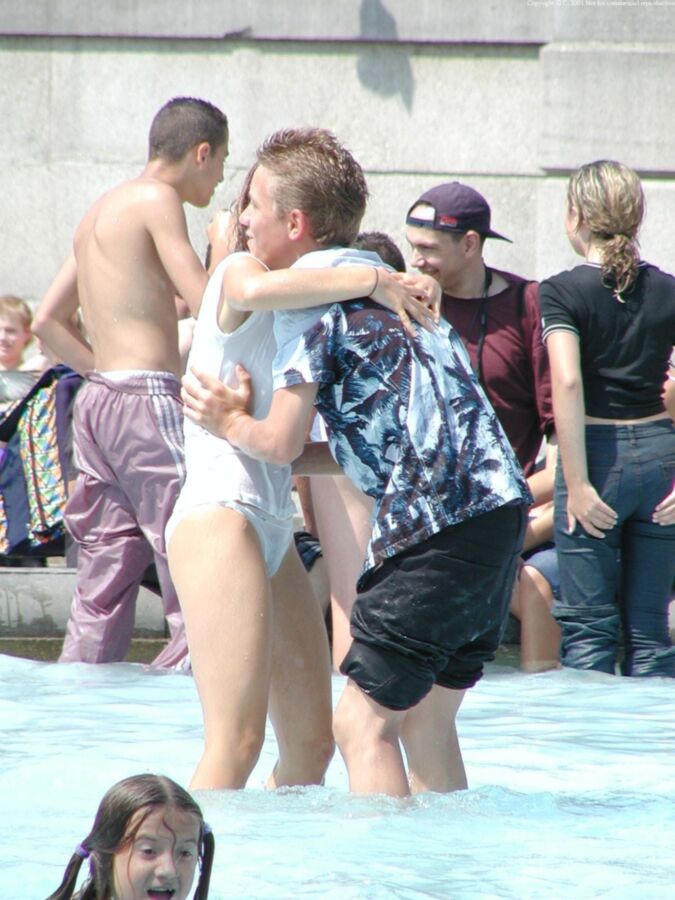 Free porn pics of Candid pics of teen enjoying herself at Trafalgar Square 14 of 94 pics